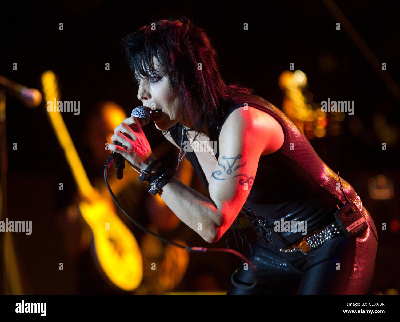 Luglio 22, 2011 - Turlock, California, Stati Uniti - JOAN JETT e la Blackhearts preso allo stadio venerdì durante il Stanislao County Fair. (Credito Immagine: © Marty Bicek/ZUMAPRESS.com) Foto Stock