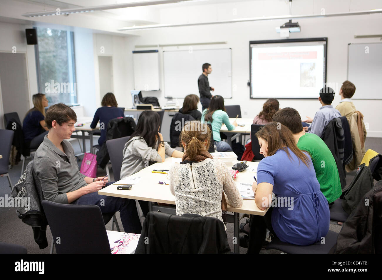 Gli studenti universitari a una conferenza Foto Stock