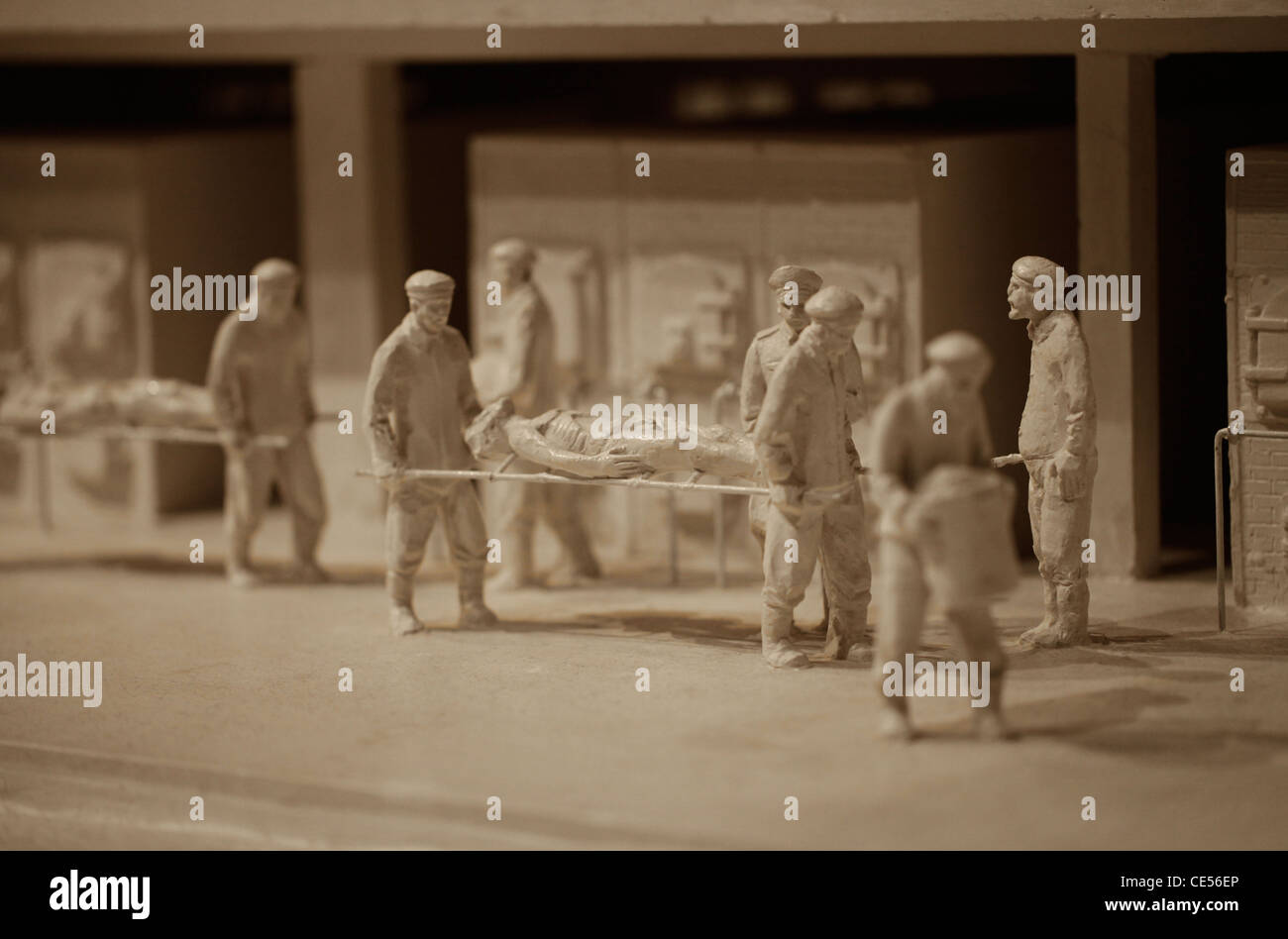 Modello in miniatura raffigurante il crematorio nazista esposto a Yad Vashem, il World Holocaust Remembrance Center, a Gerusalemme, Israele, per commemorare i 6 milioni di vittime ebraiche uccise dai nazisti durante la seconda guerra mondiale Foto Stock