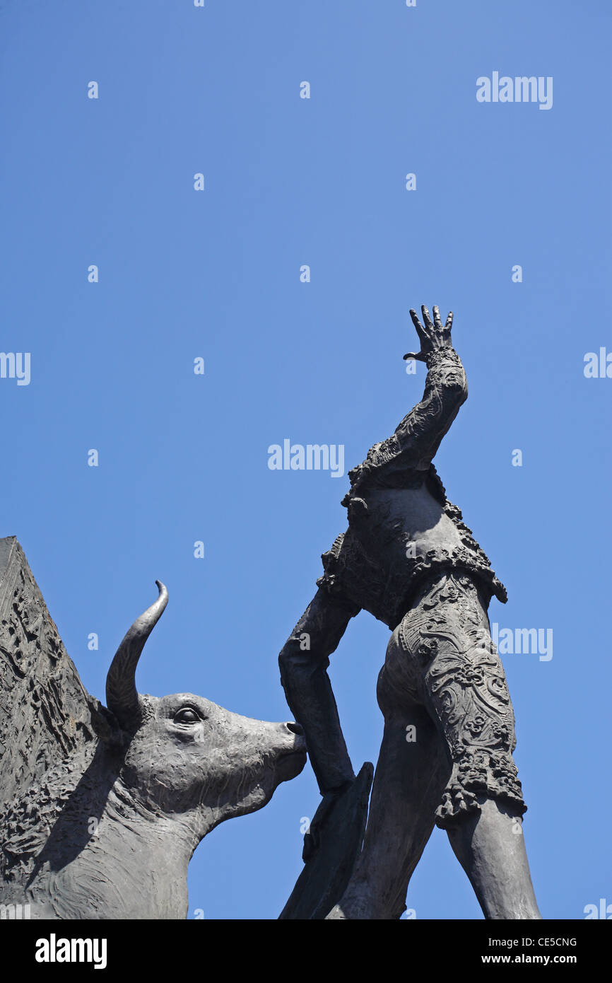 Statua del torero spagnolo José Cubero, La Plaza de Toros de Las Ventas di Madrid in Spagna Foto Stock