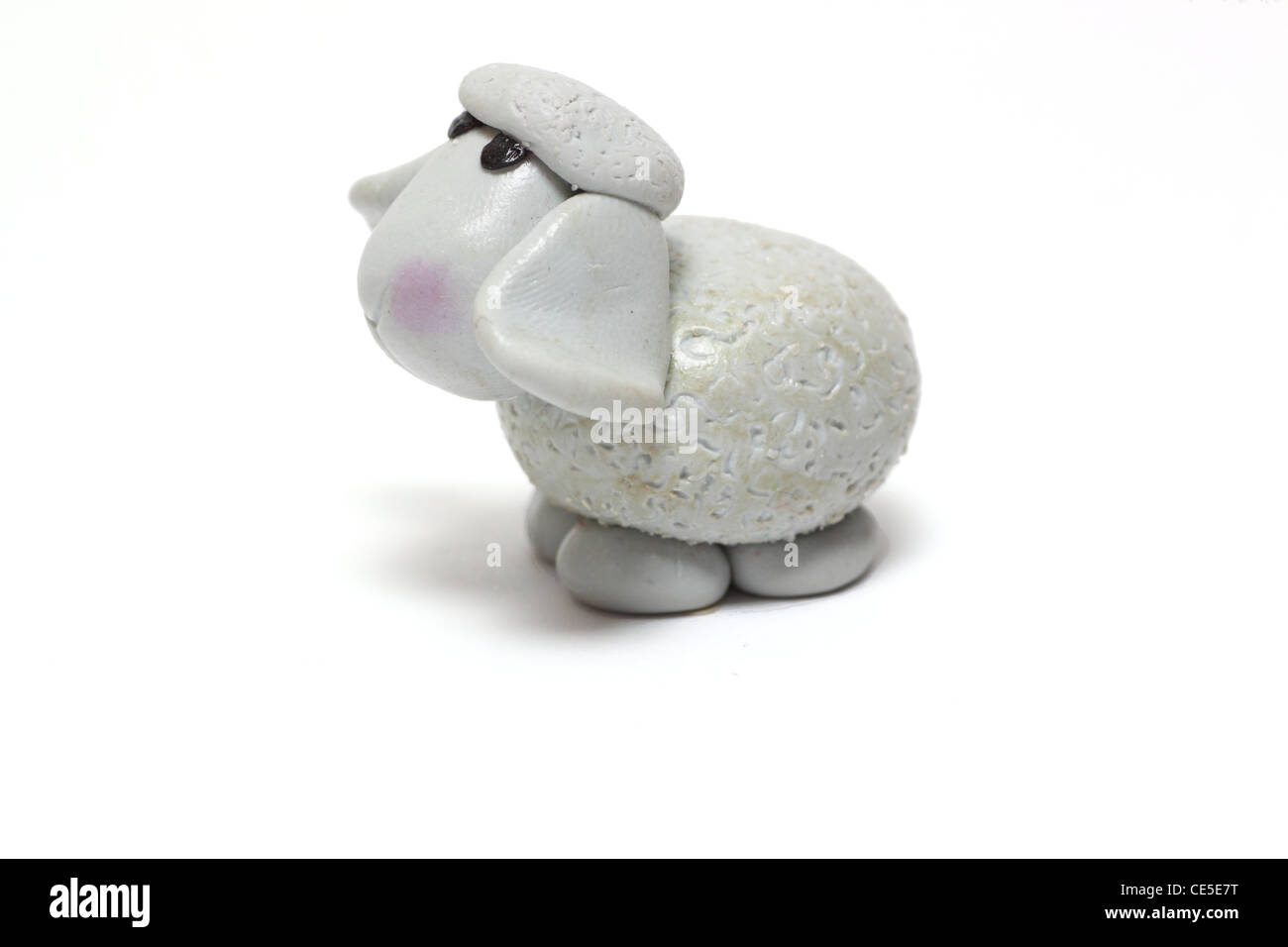 Un handmade fimo pecore (materiale simile all'argilla) Foto Stock