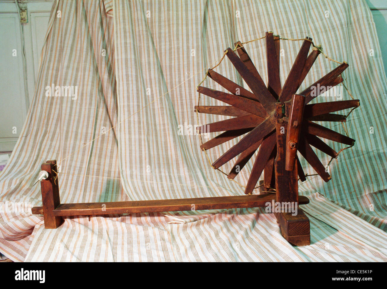Il Mahatma Gandhi charkha ruota di filatura India Foto Stock