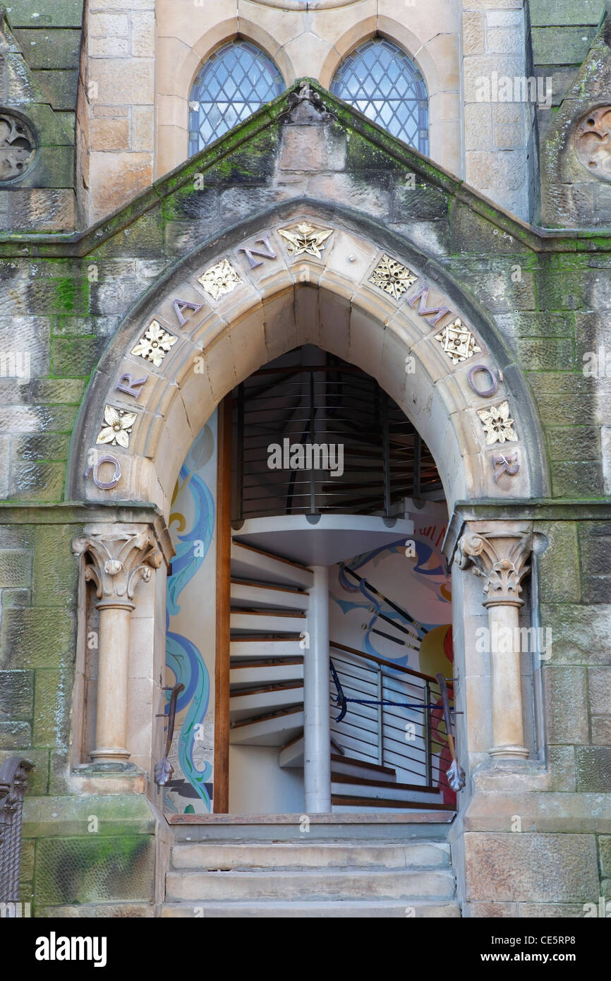 Centro culturale Oran Mor, ingresso su Byres Road nel West End di Glasgow, Scozia, Regno Unito Foto Stock