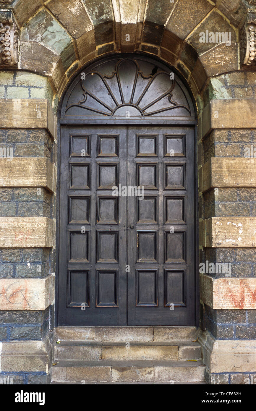 Porta di J.J. Scuola d'arte edificio ; Mumbai Bombay ; Maharashtra ; India Foto Stock