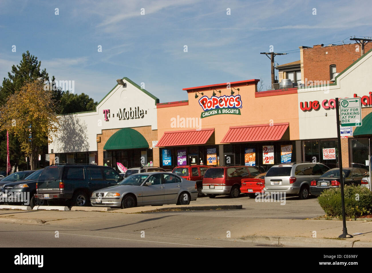 Negozi locali su West St. Lawrence Avenue in Kimball Chicago Foto Stock