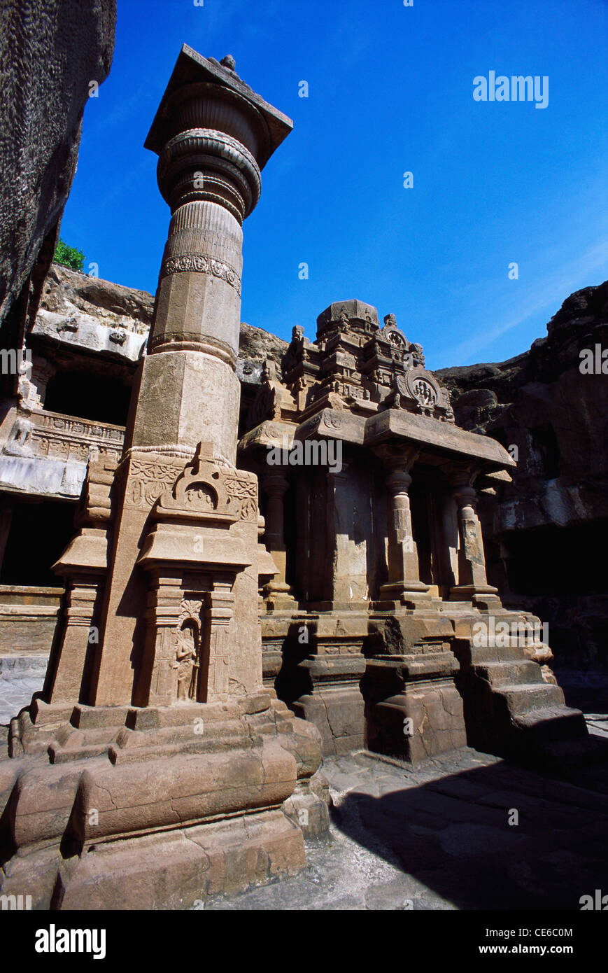 Ellora grotta numero 32 ; Aurangabad ; Maharashtra ; India Foto Stock