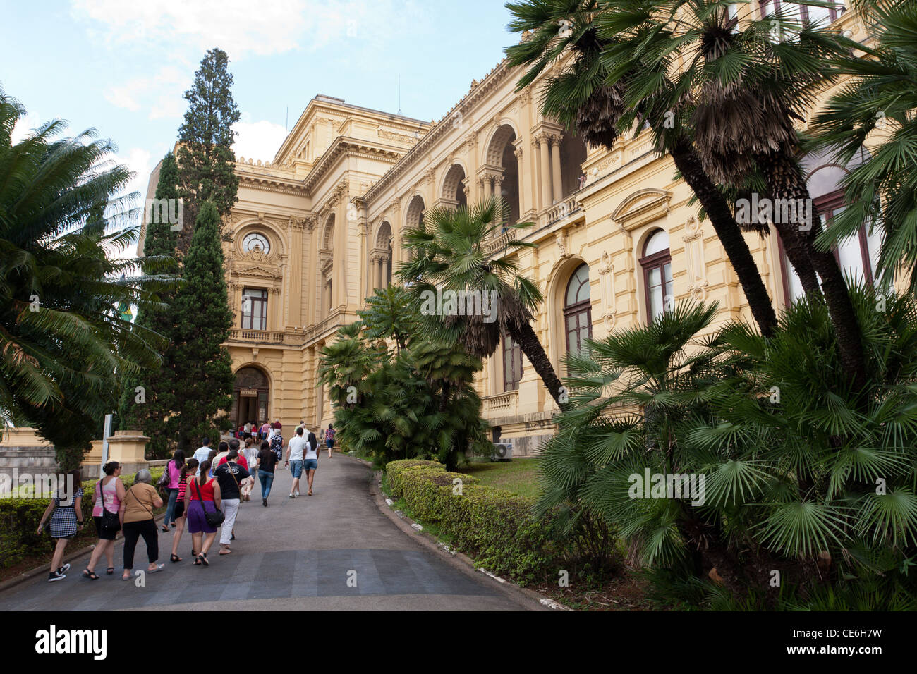 Il Museu Paulista (Museo Paulista), da Parque Independencia (Parco Indipendenza), Ipiranga, Sao Paulo, Brasile Foto Stock