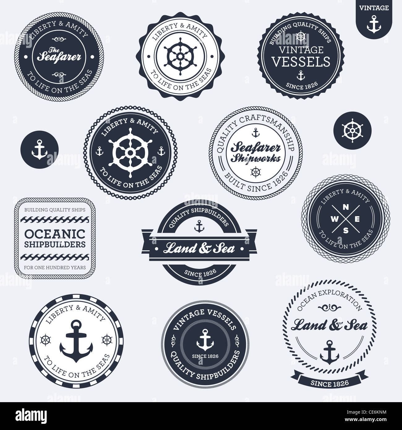 Set di vintage retrò badge nautico ed etichette Foto Stock