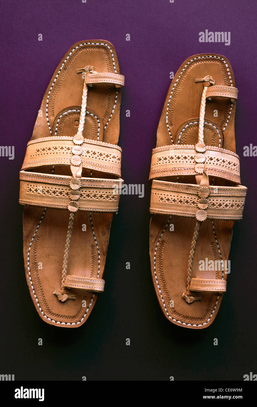 Sandali con pantofole in pelle cappelle kolhapuri