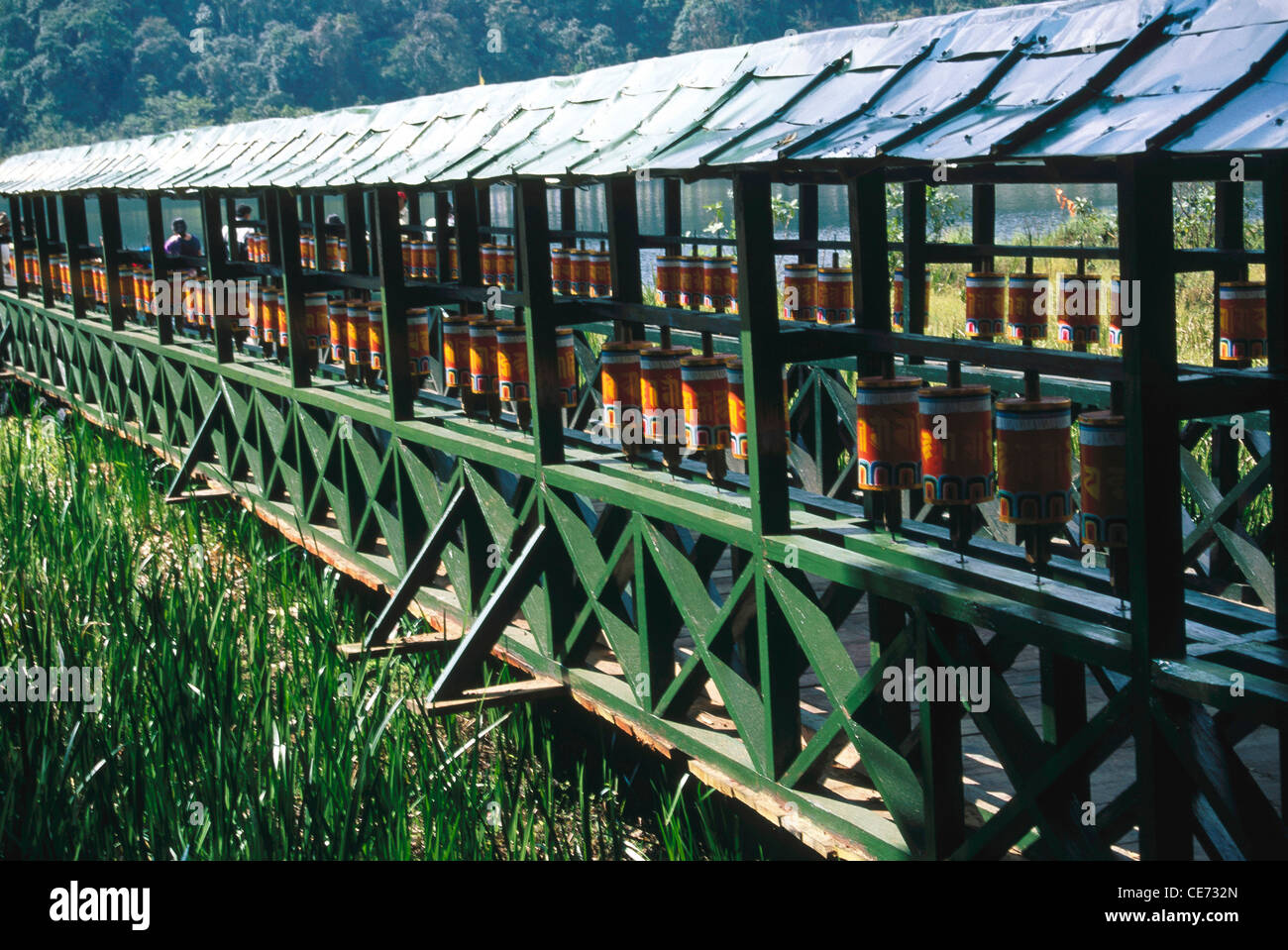 Ruote buddiste di preghiera ; Kha Chot Palri ; Khecheopalri Lago ; Gangtok ; Sikkim ; india ; asia Foto Stock