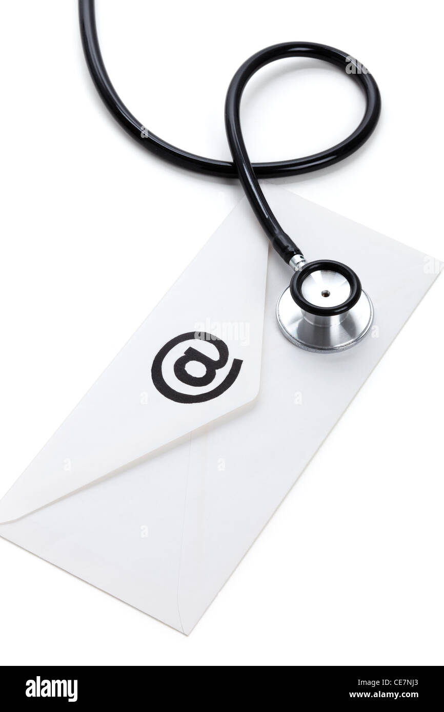 Uno stetoscopio e l'e-mail, il concetto di sicurezza di rete Foto Stock