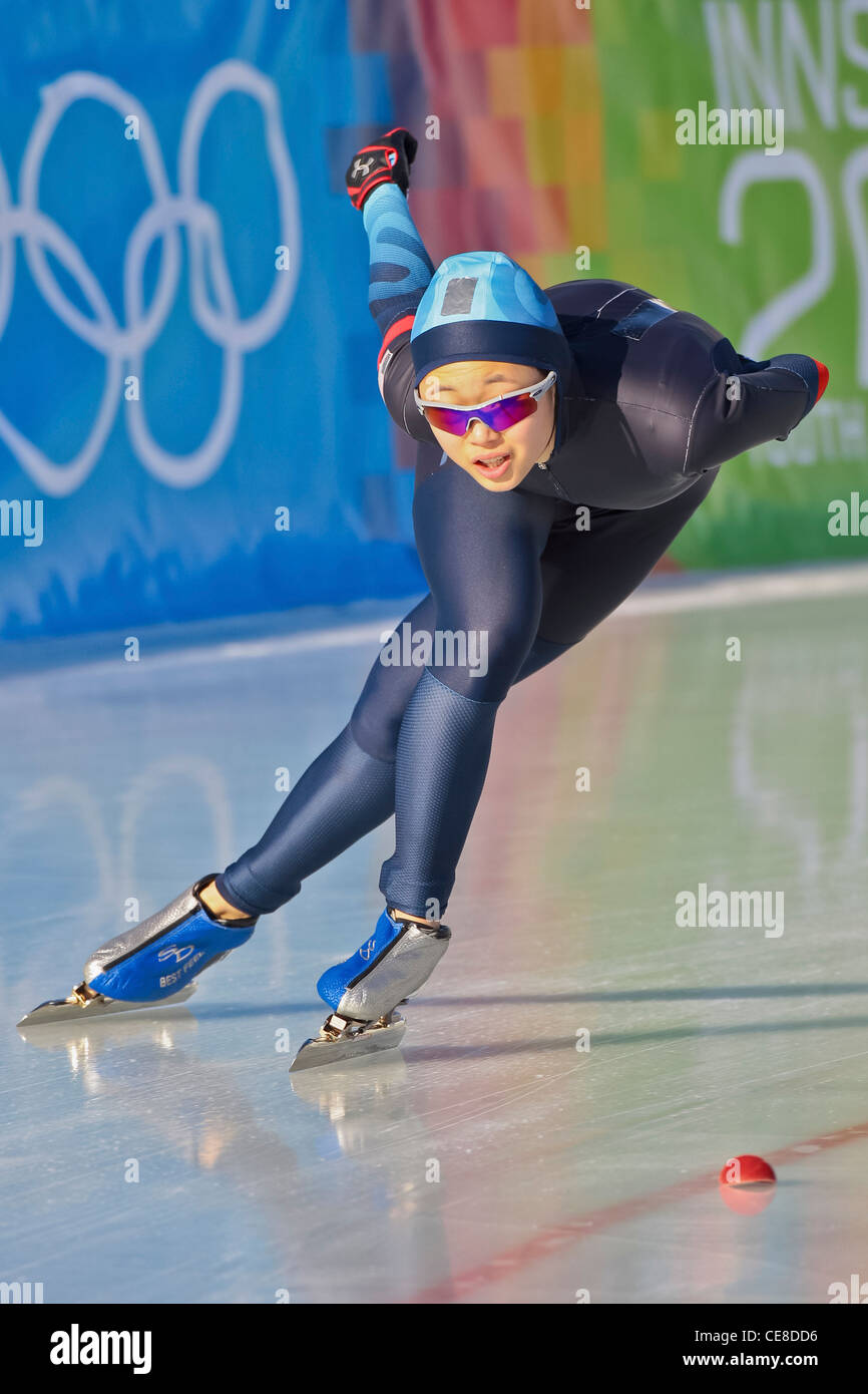 YOG 2012, Olimpiadi della Gioventù 2012, Innsbruck, Clare Joeng (USA) 8 posti nel Signore' 3000m di pattinaggio di velocità degli eventi Foto Stock