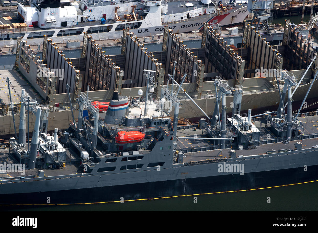 Fotografia aerea Coast Guard Merchant Marine ormeggiato pier San Francisco, California Foto Stock