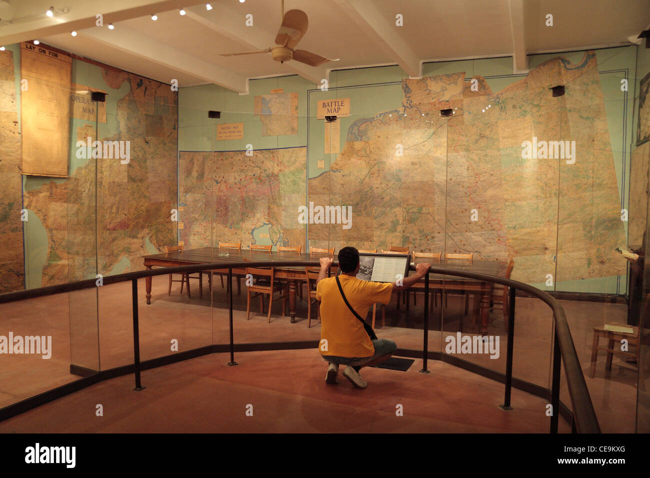 La guerra in camera il Musee de la Reddition (Museo della consegna), ex SHAEF HQ a Reims, Francia. ISO400 Foto Stock