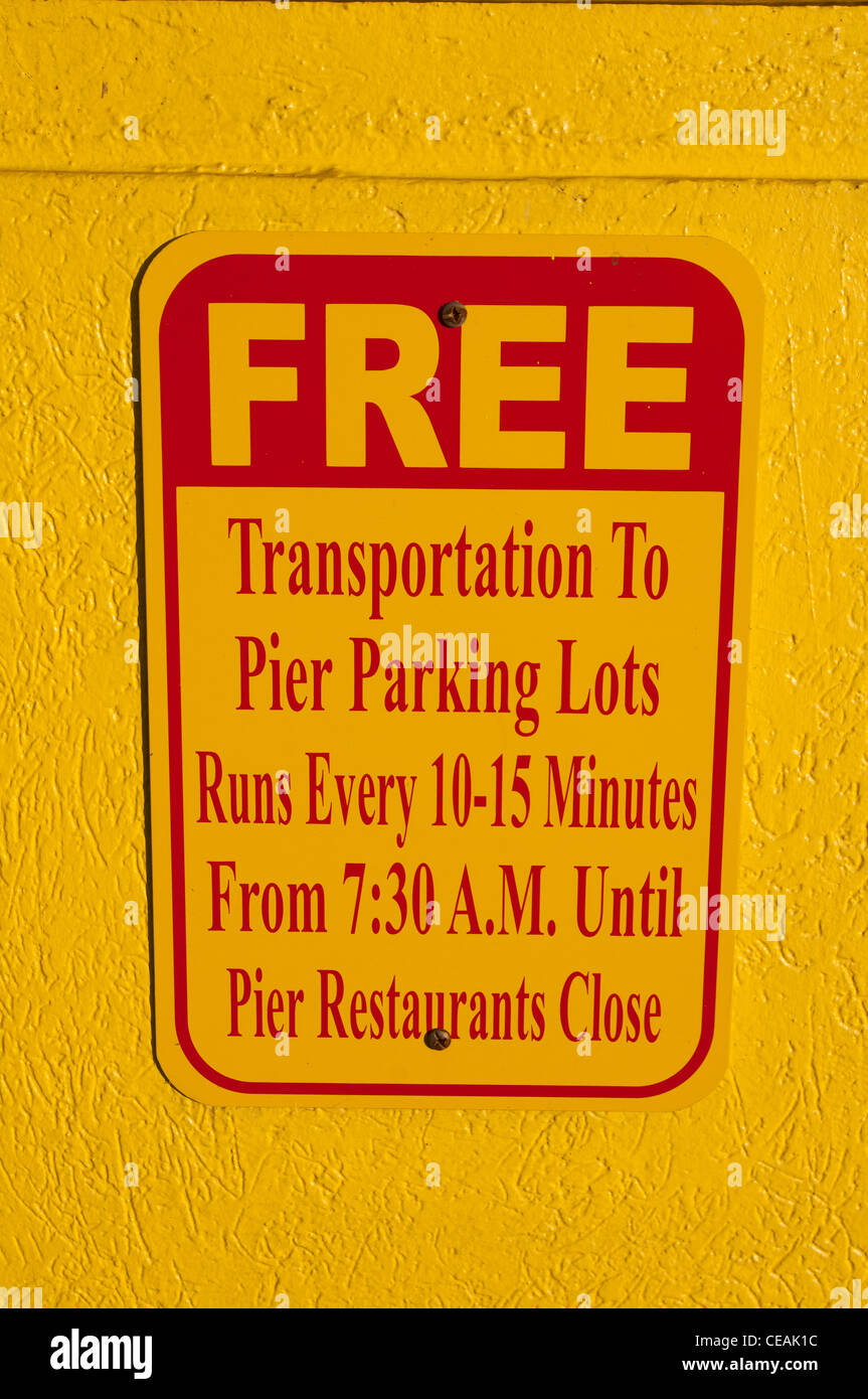 Trasporto gratuito al Molo Parcheggi segno, St Petersburg, in Florida, Stati Uniti d'America Foto Stock