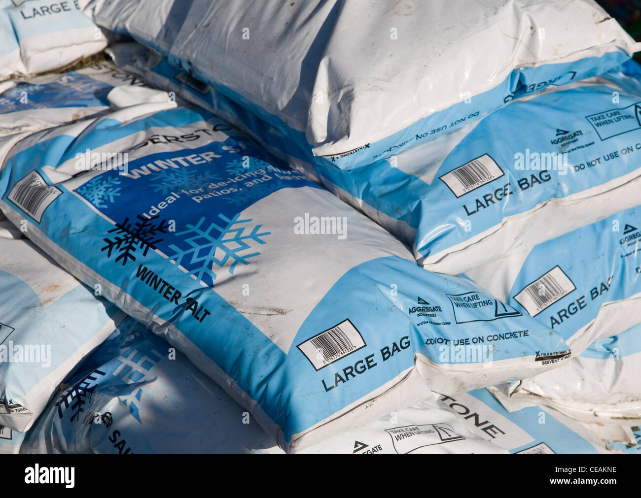 Sacchetti di sale d'inverno Foto Stock