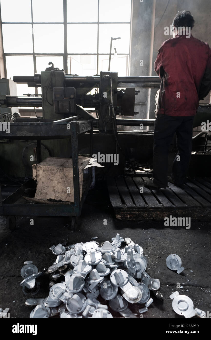 Fonderia di Alluminio, industria tecnologica, Hebei, provincia di Hebei, Cina, Asia. Foto Stock