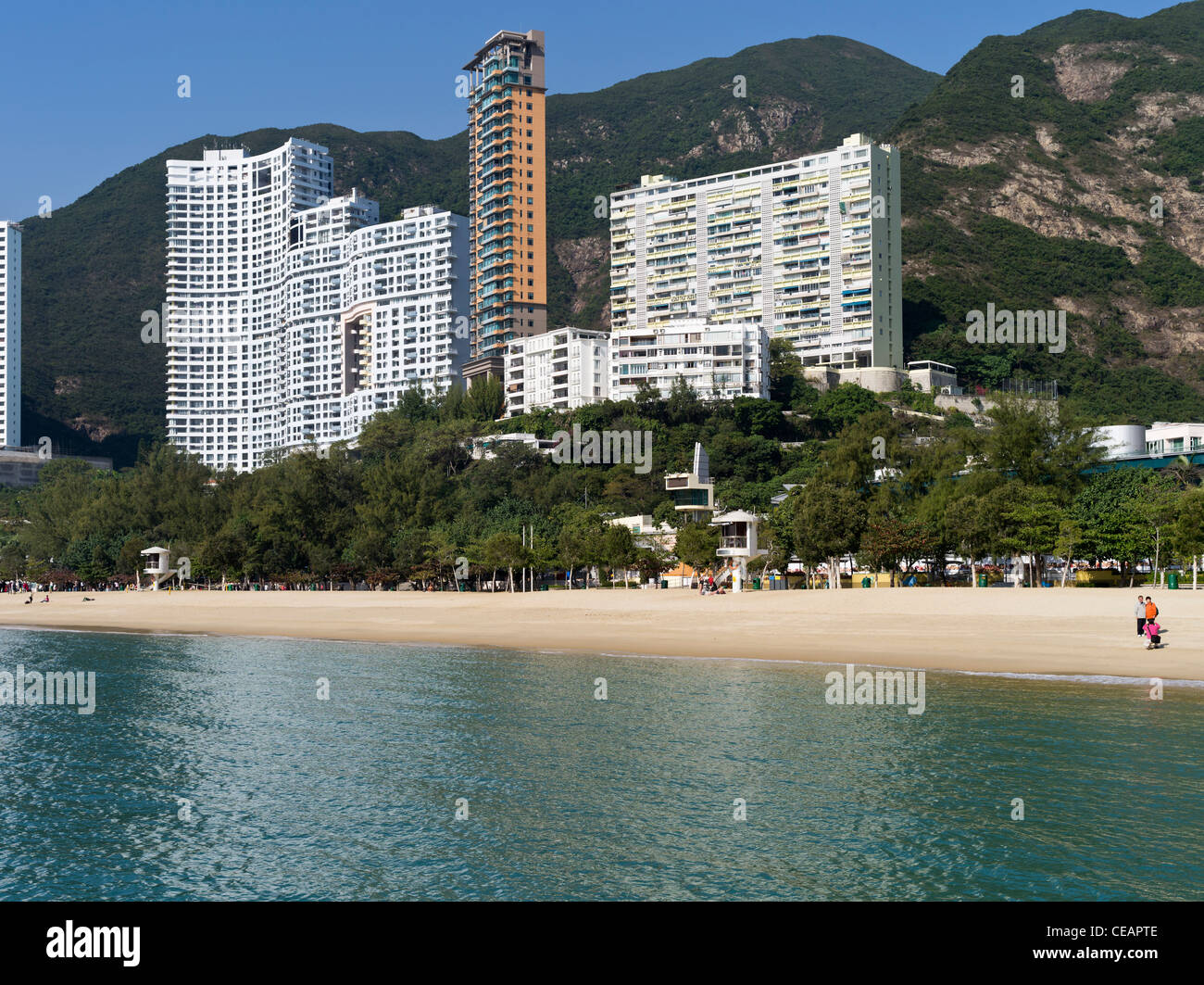 dh Repulse Bay Beach REPULSE BAY HONG KONG albergo di lusso alto piano appartamenti baia spiaggia edifici moderni case architettura blocco Foto Stock