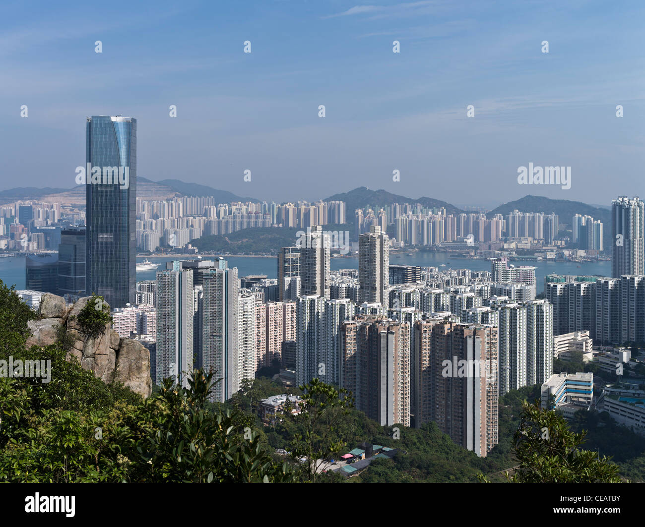 Dh un isola ad est Quarry Bay Hong Kong per un isola ad est il grattacielo Torre costruzione monoblocco e il carter cappelli Foto Stock