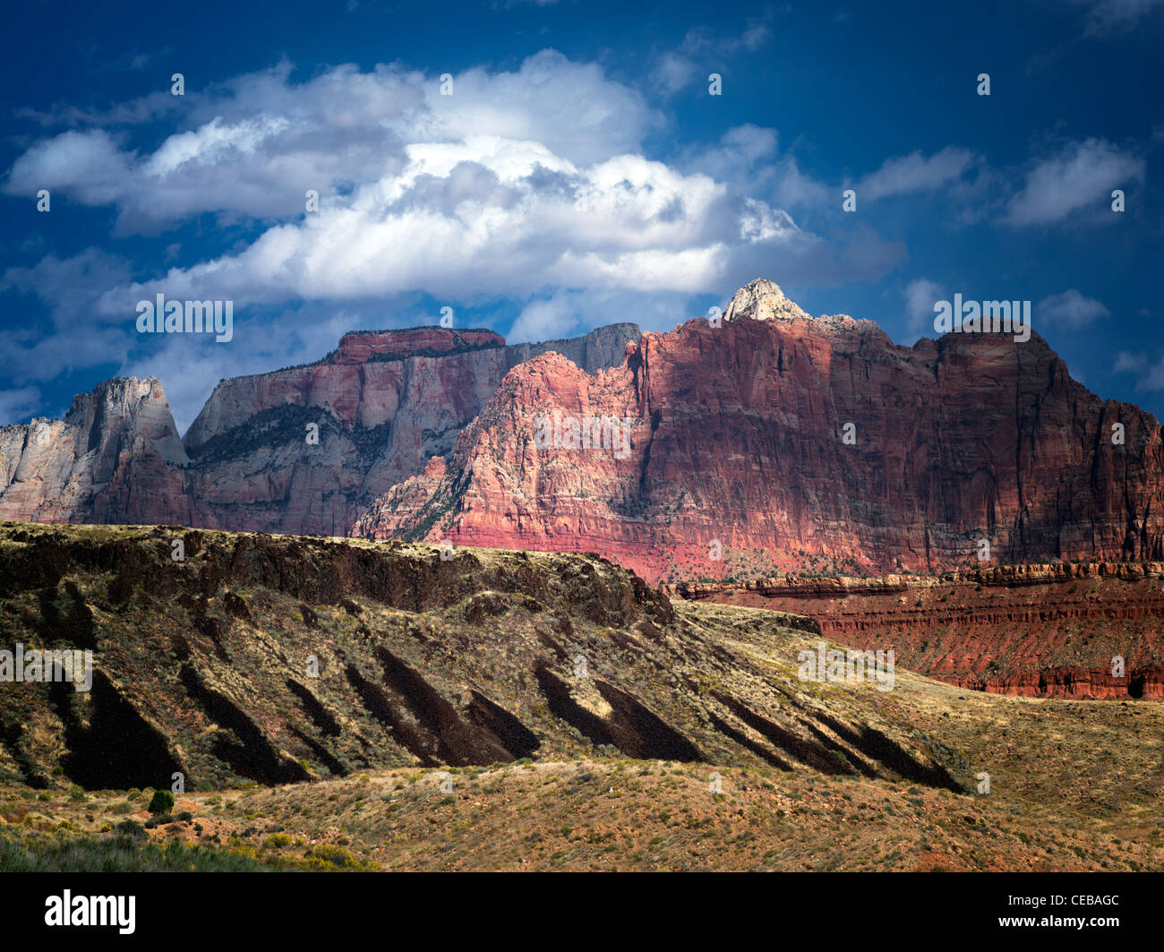 Montagne e nuvole nel Parco Nazionale di Zion, Utah Foto Stock