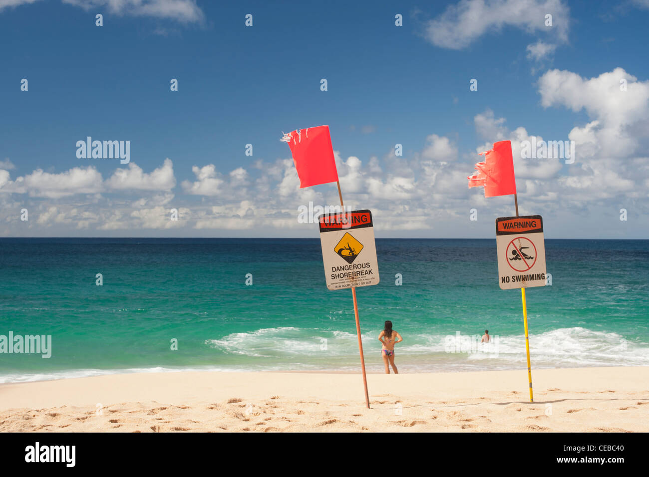 Shorebreak pericolosi segni, North Shore Oahu Foto Stock