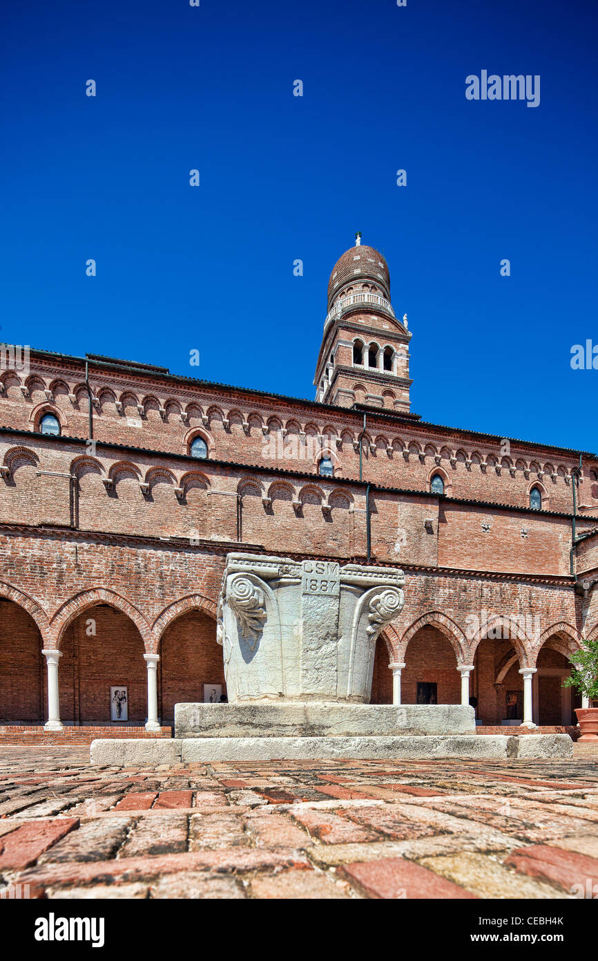 Chiostro della Chiesa della Madonna dell'Orto, Cannaregio, Venezia, Italia Foto Stock