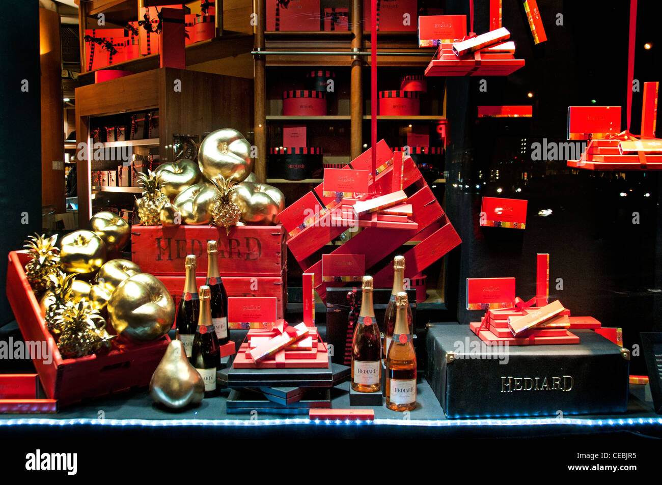 Place de Madeleine Parigi lusso negozio di alimentari Hediard Francia Foto Stock