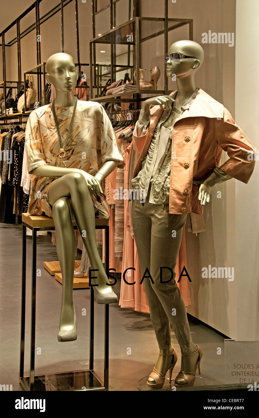 Escada Store Paris Avenue Montaigne alta moda designer couturier Francia Foto Stock