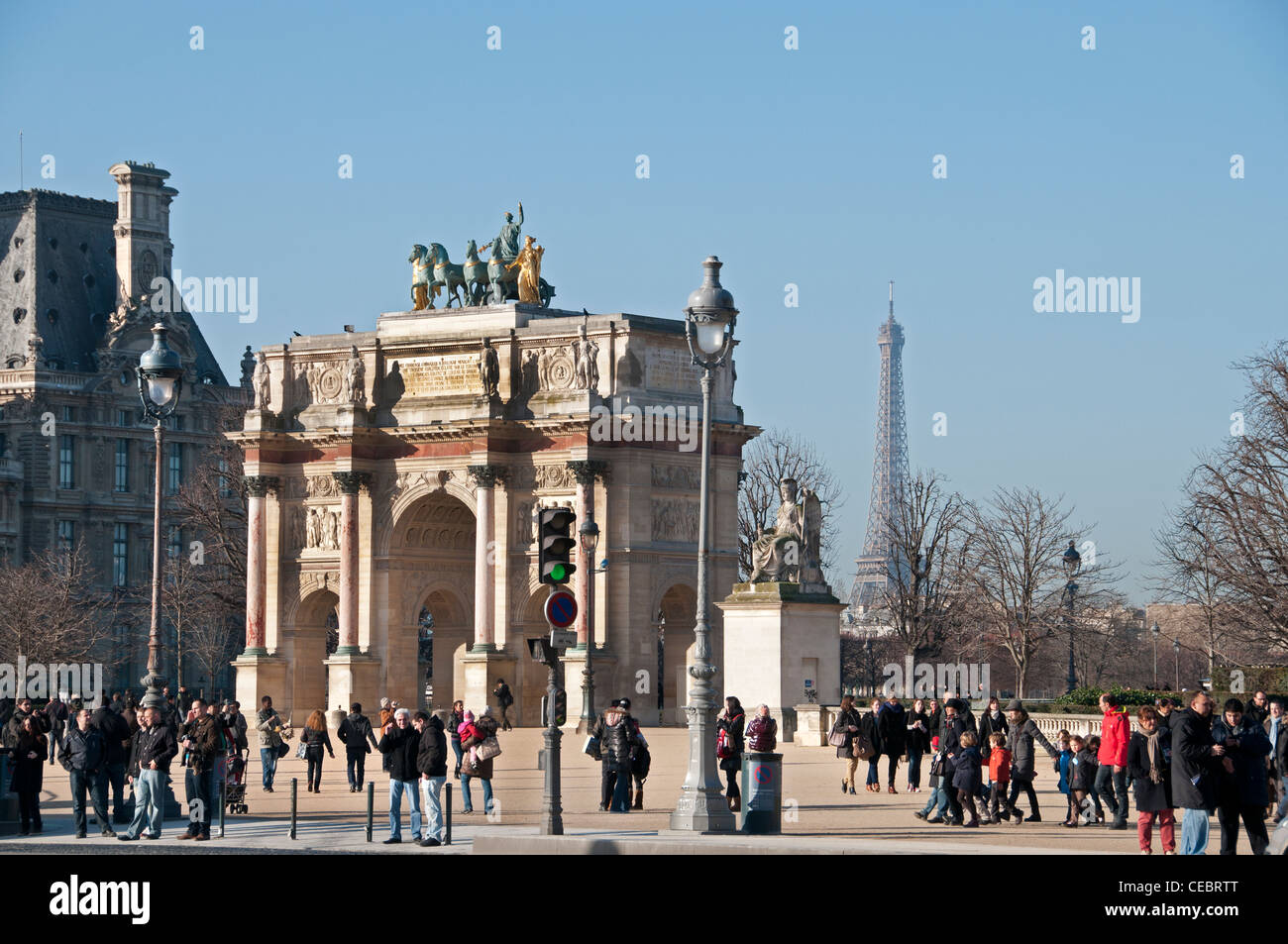 Arc de triomphe du Carrousel Tuileries Museo Torre Eiffel Parigi Francia Foto Stock