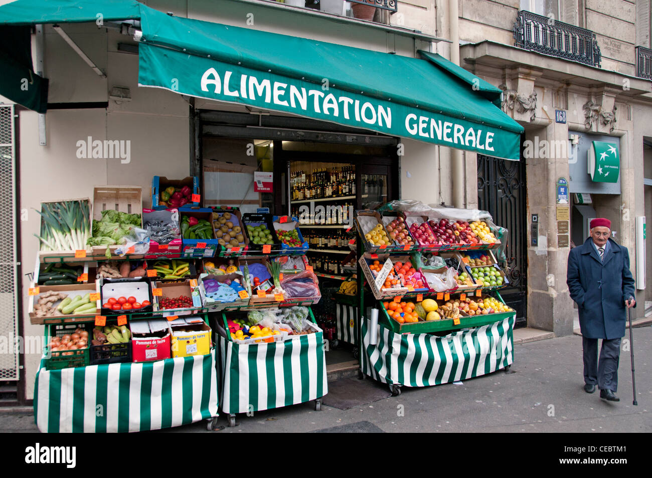 Alimentation Generale Buttes Chaumont - Menilmont Parigi Francia drogheria drogheria parigi francia - francese Foto Stock