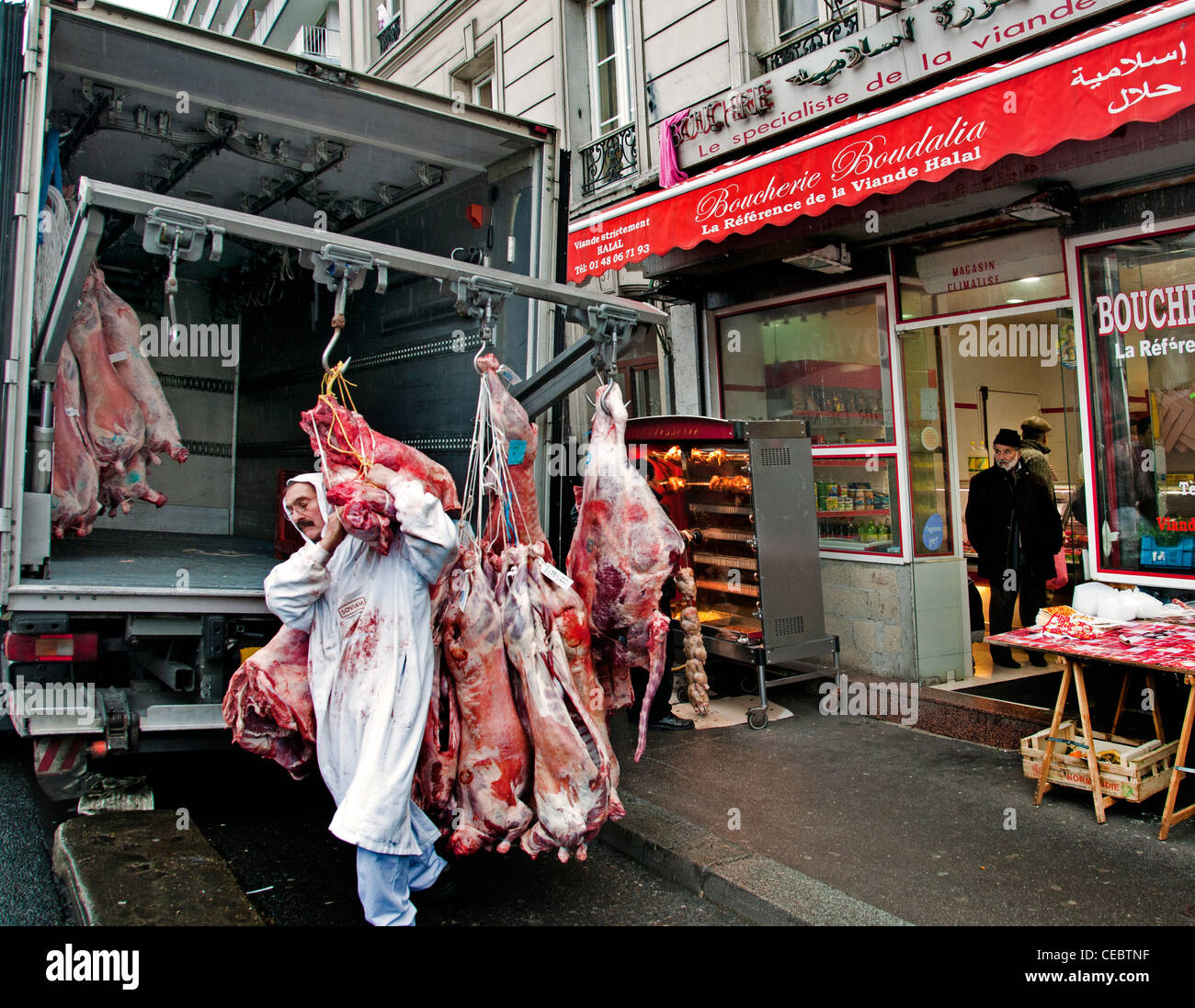 Boudalia Boucherie Charcuterie 37 Boulevard Belleville viande carne halal parigi francia - francese Foto Stock