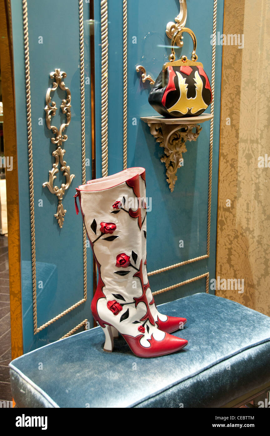 Miu Miu Miuccia Prada Parigi Rue Faubourg Saint Honoré Francia fashion designer couturier Foto Stock