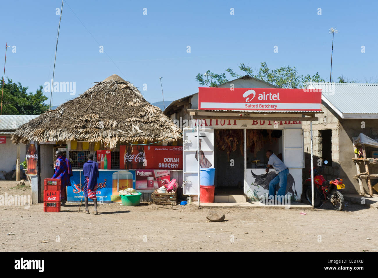 Shop e chiosco di Arusha in Tanzania Foto Stock