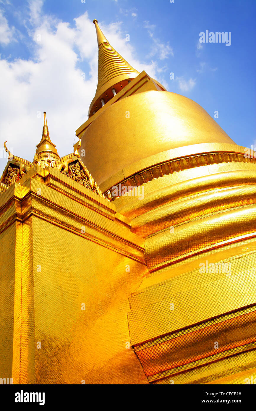 Stupa di Wat Phra Kaeo. Bangkok. Thailandia. Foto Stock
