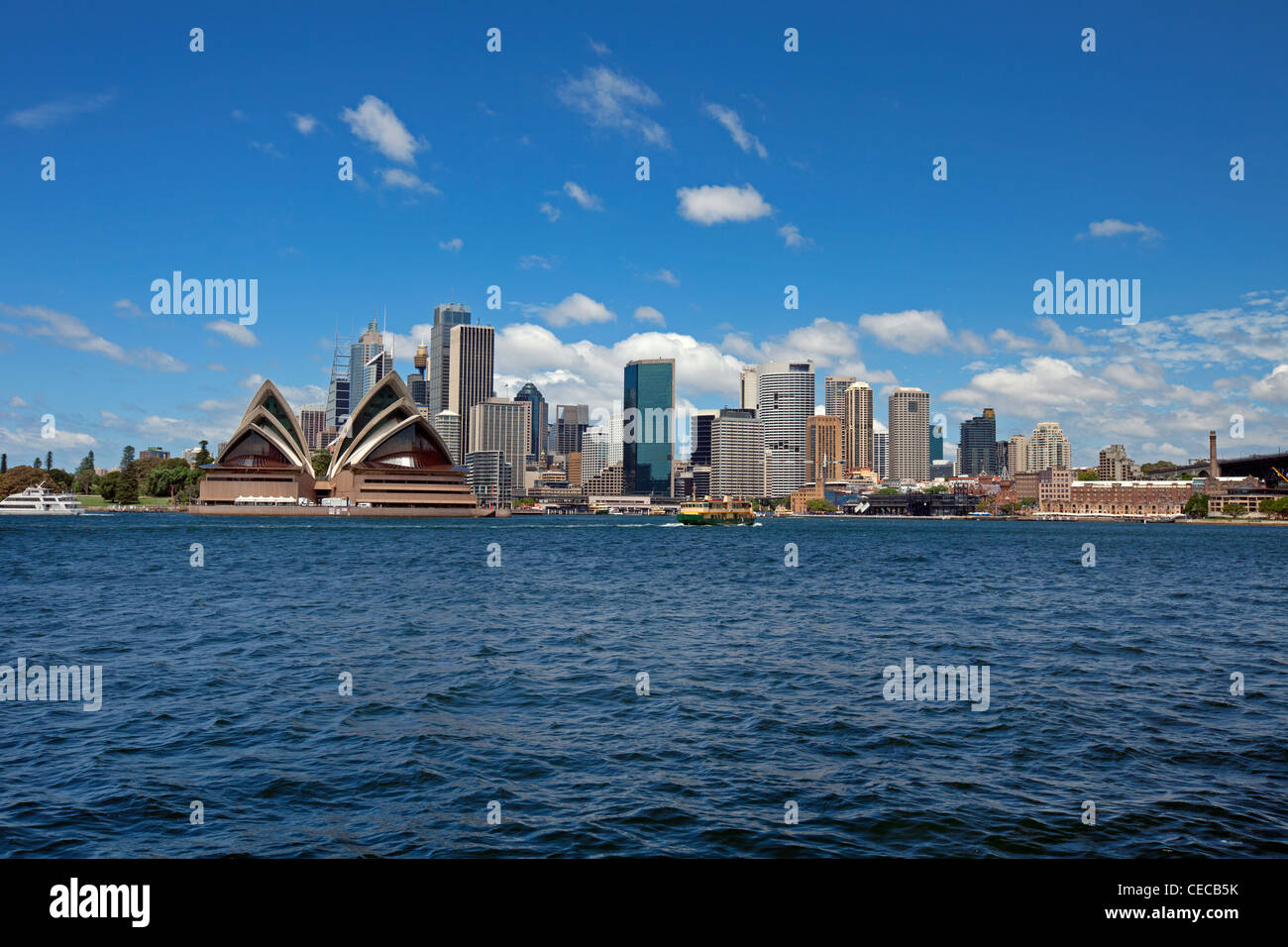 Skyline di Sydney del porto e del centro cittadino, Australia Foto Stock