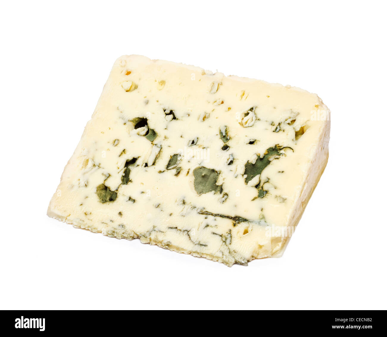 Blu - formaggio Roquefort - su sfondo bianco Foto Stock