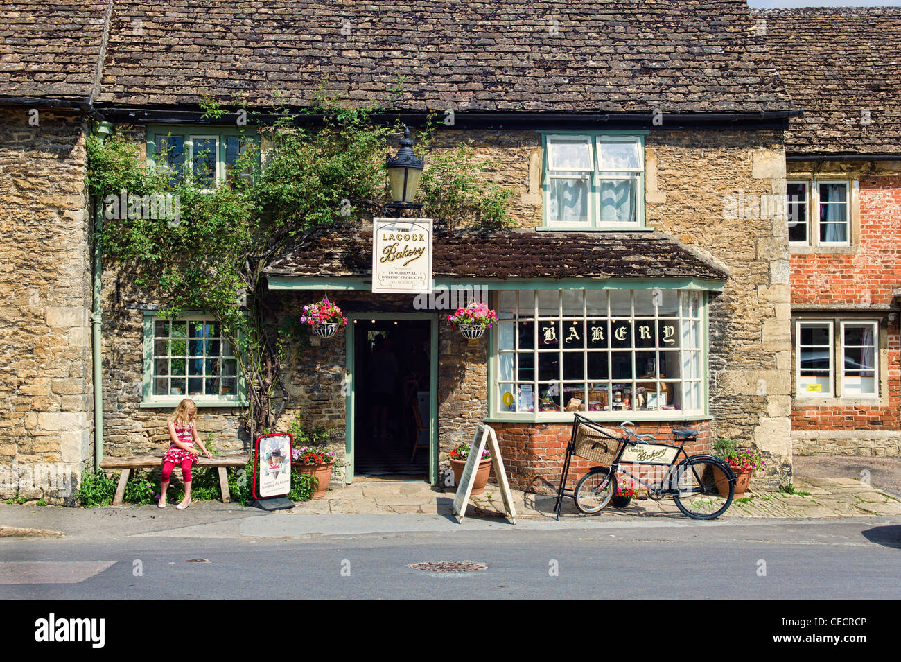 Il vecchio panificio nel villaggio di Lacock Wiltshire, Inghilterra UK UE Foto Stock