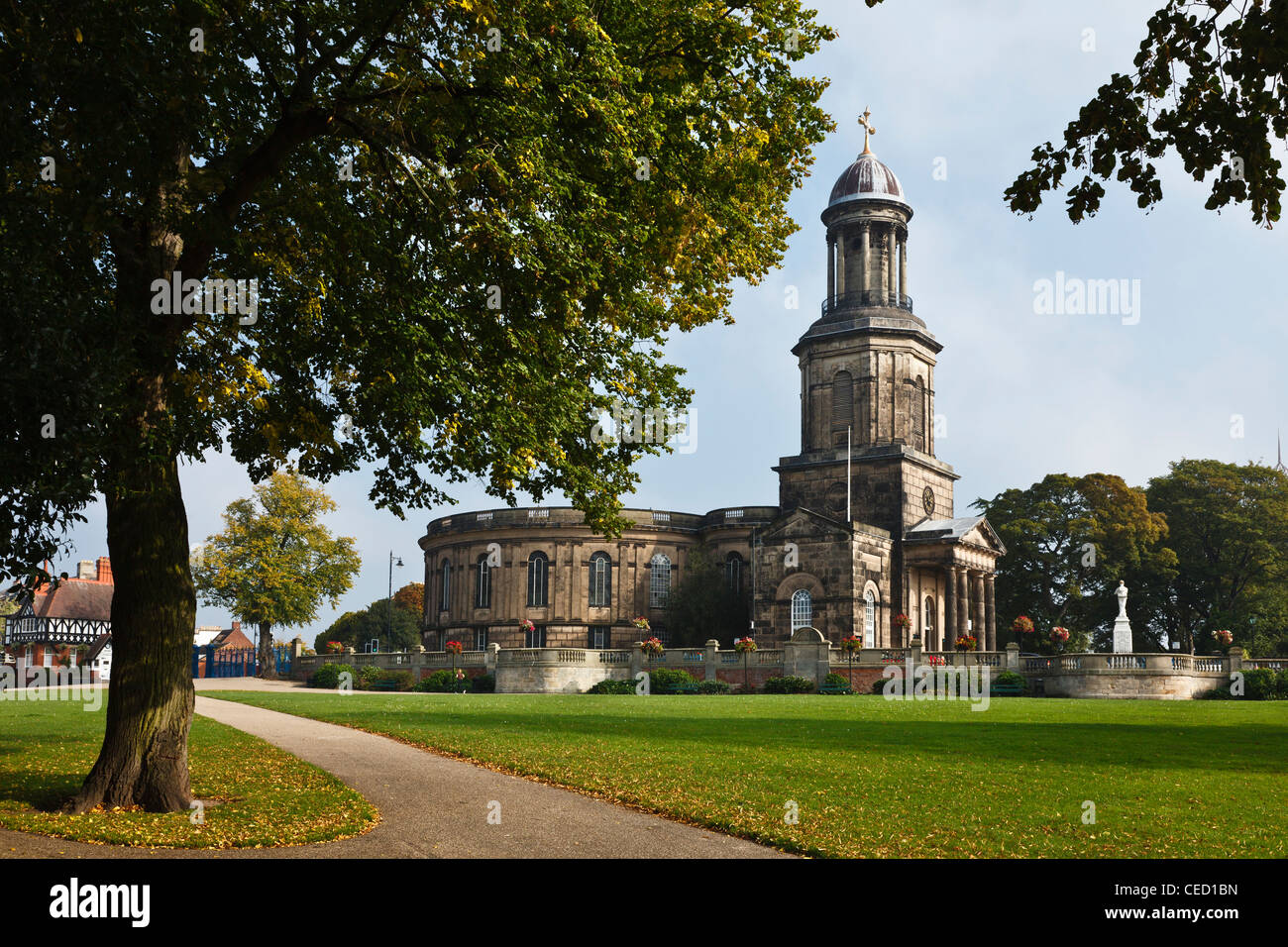 St Chads chiesa dalla cava Park, Shrewsbury, Shropshire, Inghilterra Foto Stock