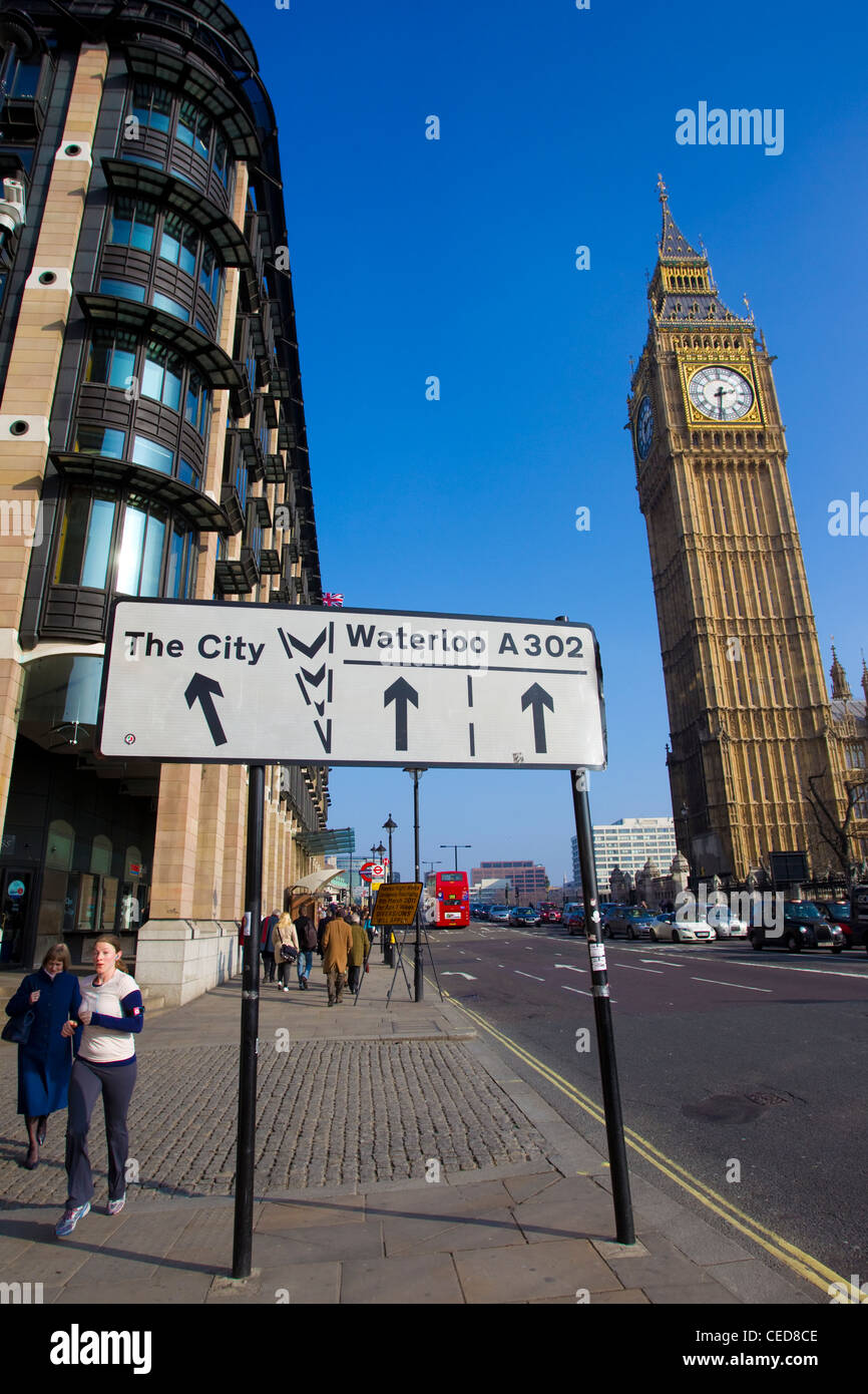 Big Ben clock tower, Westminster, Whitehall, Londra, Regno Unito. Foto Stock