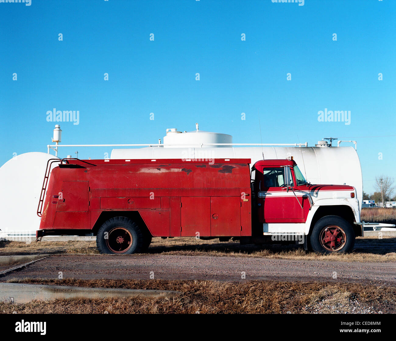 Un vecchio carrello di benzina a Kearney, Nebraska, Stati Uniti d'America. Foto Stock