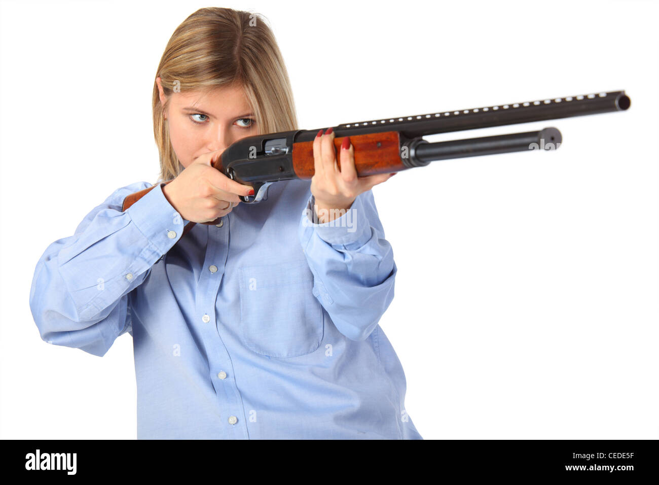 Giovane Donna Con Il Fucile A Canna Liscia Foto Stock Alamy