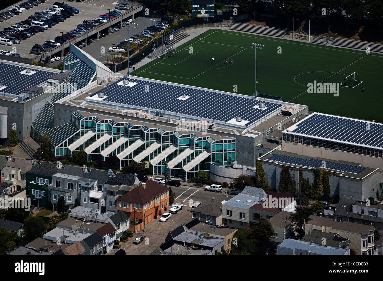 Fotografia aerea pannelli solari Università di San Francisco in California Foto Stock