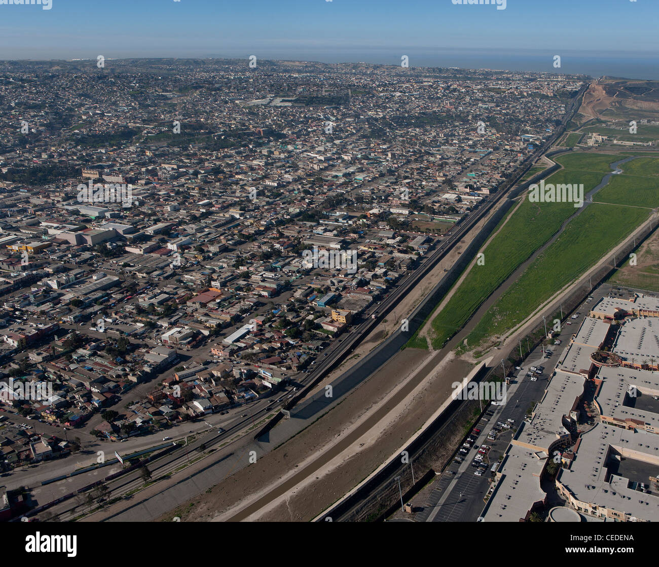 Fotografia aerea americana messicana recinzione di confine di Tijuana, Messico Foto Stock