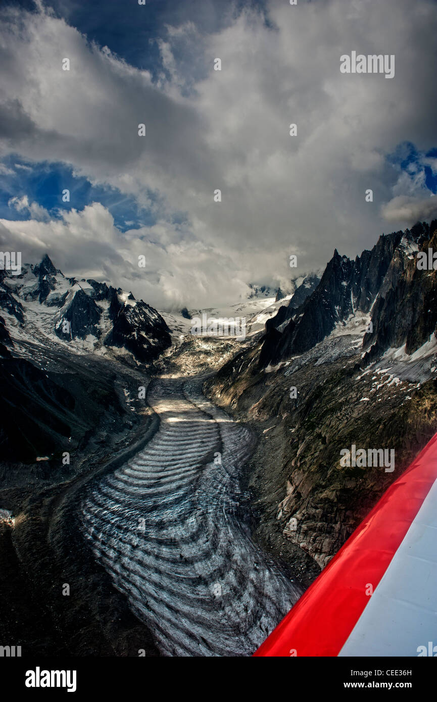 Visite turistiche volo in aeroplano sopra il massiccio del Monte Bianco, Rhone-Alp[es regione, Francia Foto Stock