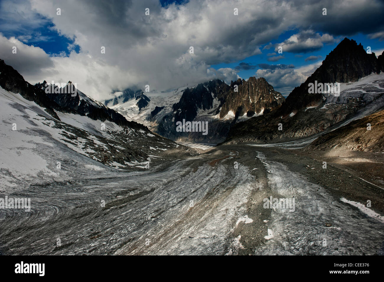 Visite turistiche volo in aeroplano sopra il massiccio del Monte Bianco, Rhone-Alp[es regione, Francia Foto Stock