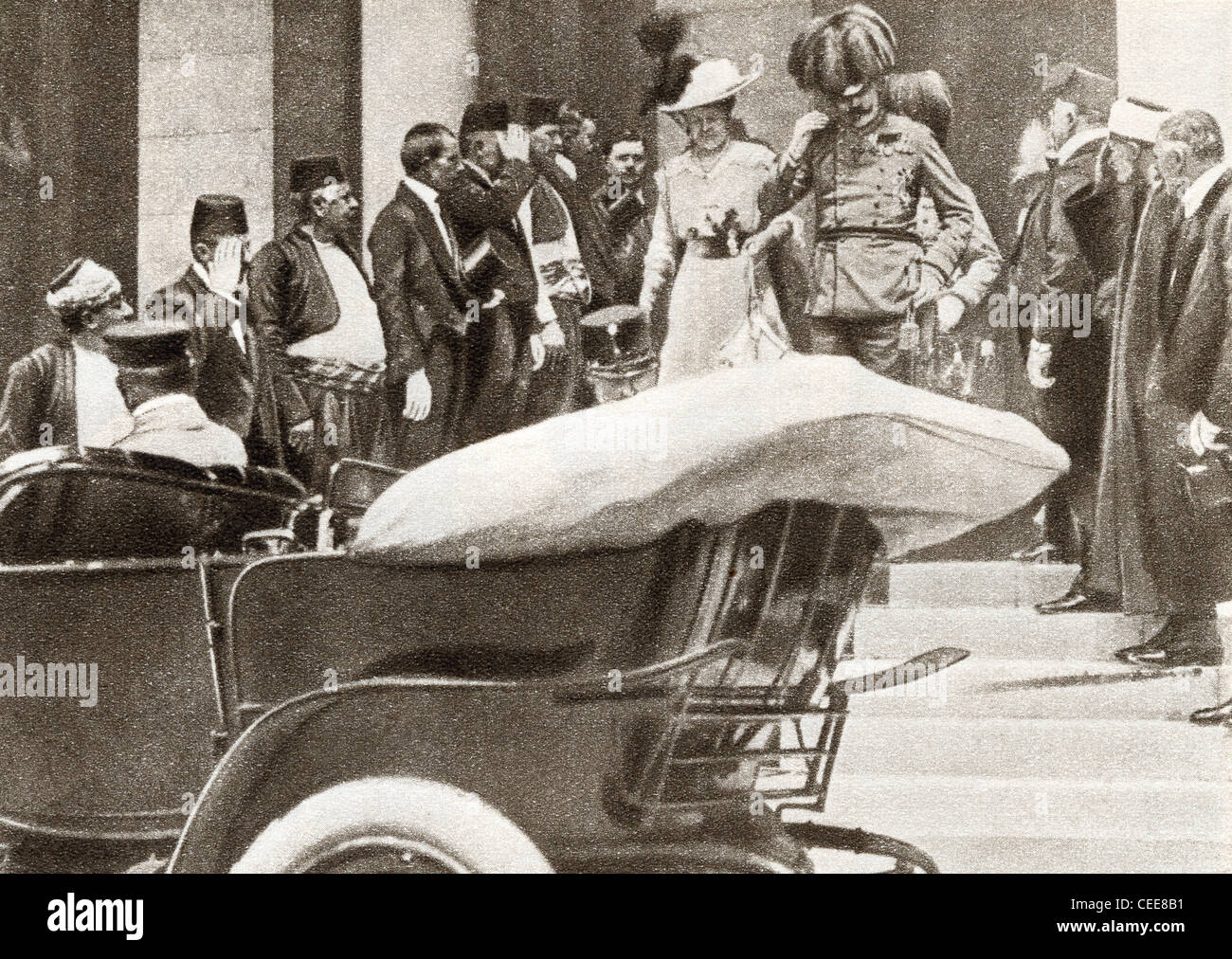 Franz Ferdinand Arciduca d'Austria e di sua moglie Sophie, duchessa di Hohenberg momenti prima che essi sono stati assassinati a Sarajevo Foto Stock
