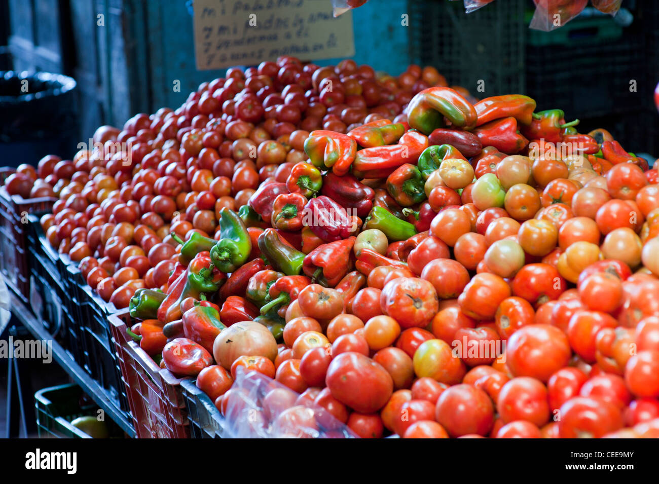 Un mercato con verdure fresche e frutta in barva, Costa Rica. Foto Stock