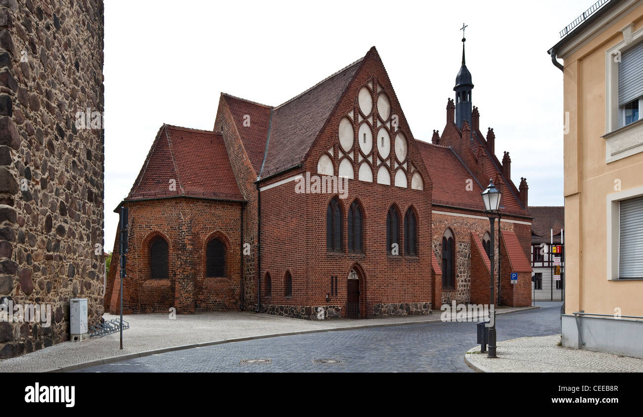 Luckenwalde, Stadtbibliothek im ehemaligen Bahnhof Foto Stock