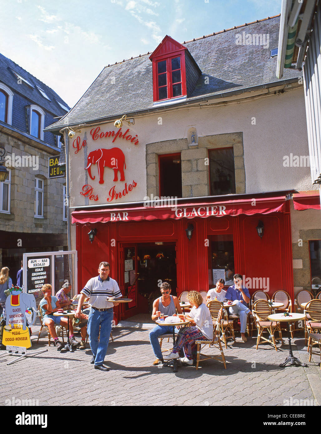 Le Comptoir des Indes ristorante, rue des Augustins, Lannion, Côtes-d'Armor Bretagna, Francia Foto Stock