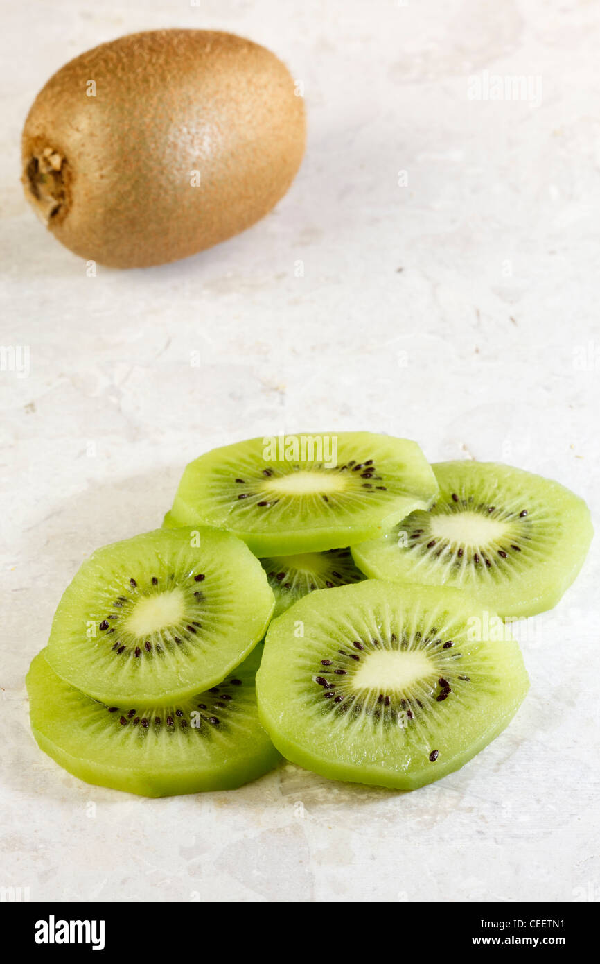 Kiwi fette di frutta Foto Stock